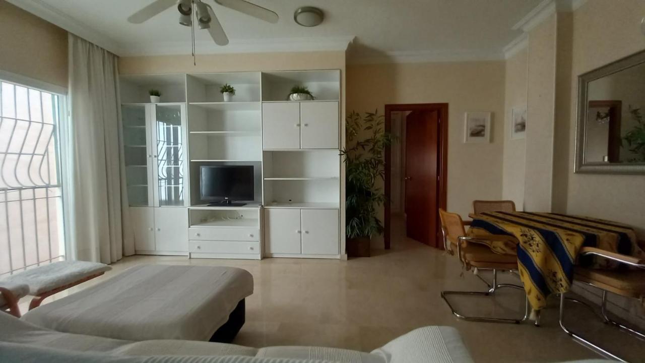 Apartamento San Juan Malaga Zewnętrze zdjęcie